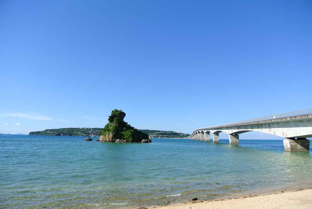 浜辺に座ってずっと見ていたい
