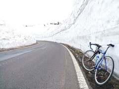 雪の回廊を見に自転車で見に行きました（2014）
