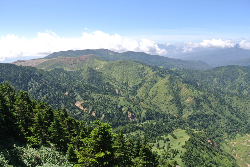 横手山からの景色（山頂テラスより）