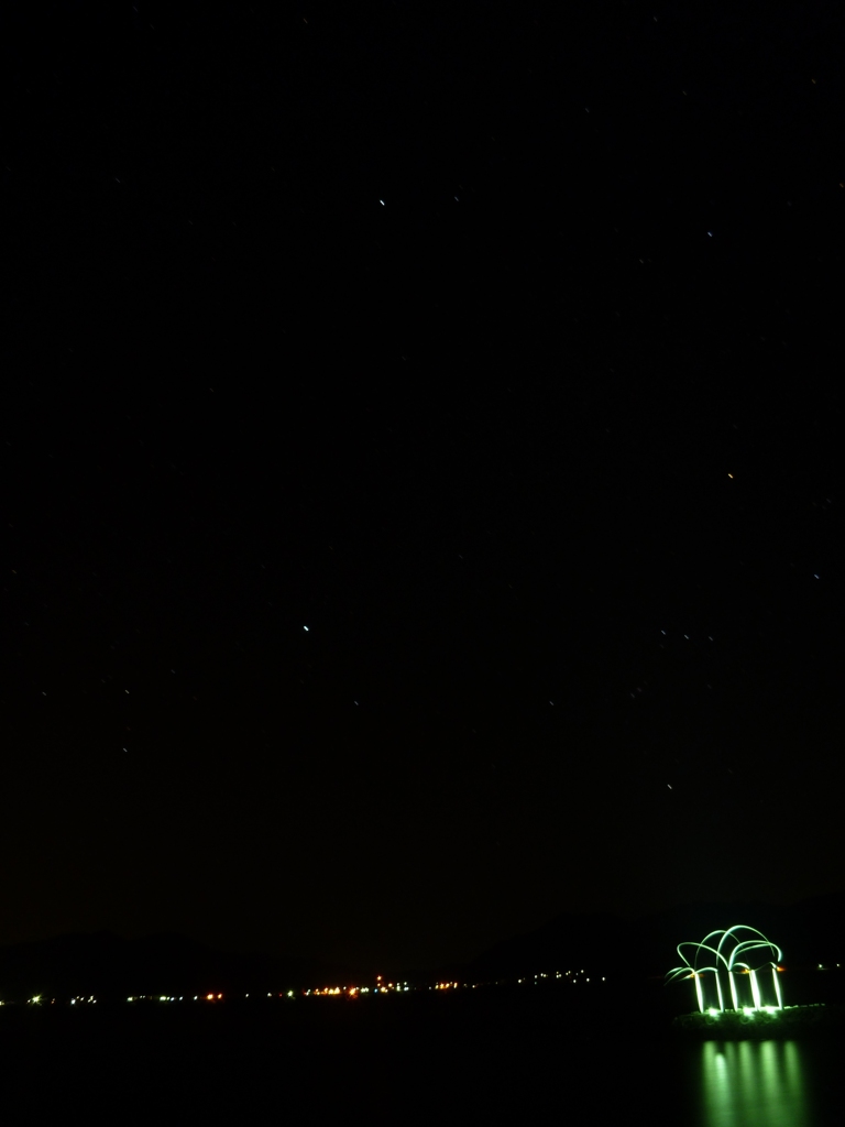 瀬戸内海の夜空