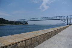 下蒲刈町から見える海（蒲刈大橋）