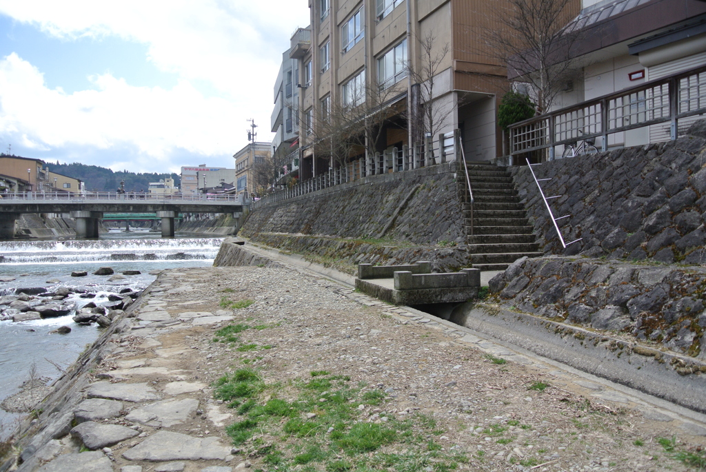 宮川河川敷