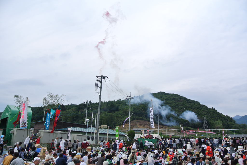 龍勢祭りの会場