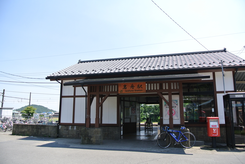 岩舟駅正面