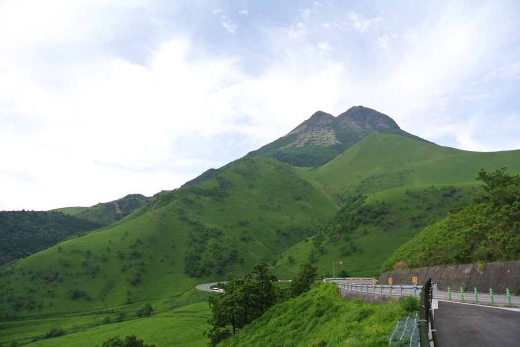 由布岳