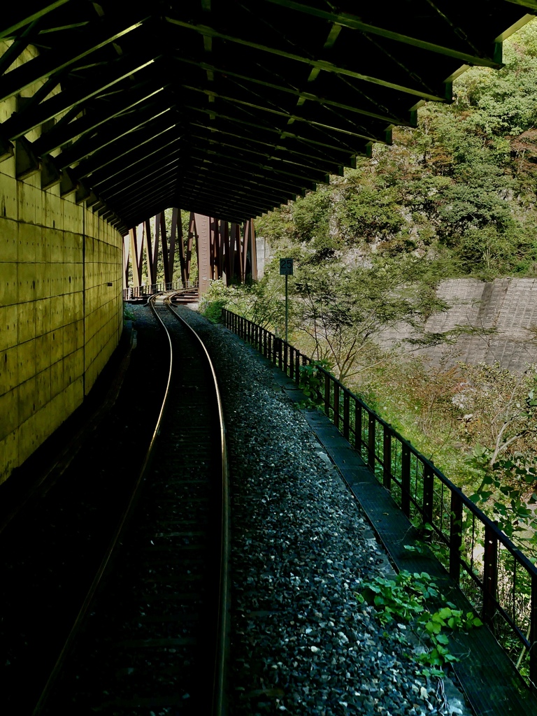 隘路山峡