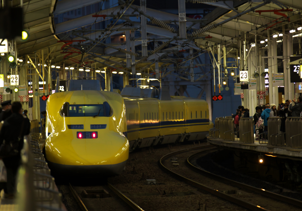 幸せの黄色い電車