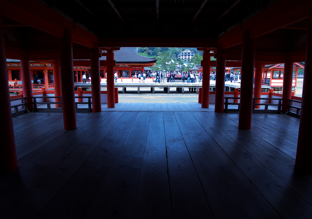 厳島神社