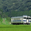 夏の山間を抜けて