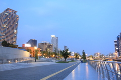 黄昏大阪