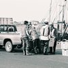 小さなトラックに積み込み