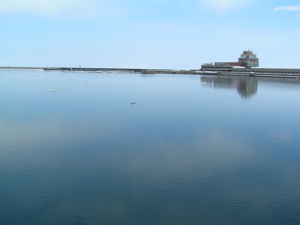 穏やかな海面