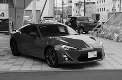 何故か86