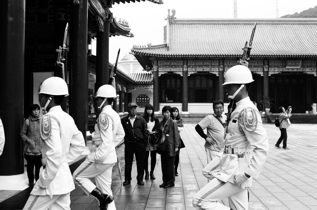 衛兵交代式モノクロフィルム