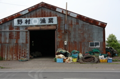錆た倉庫
