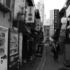 すすきのの小路
