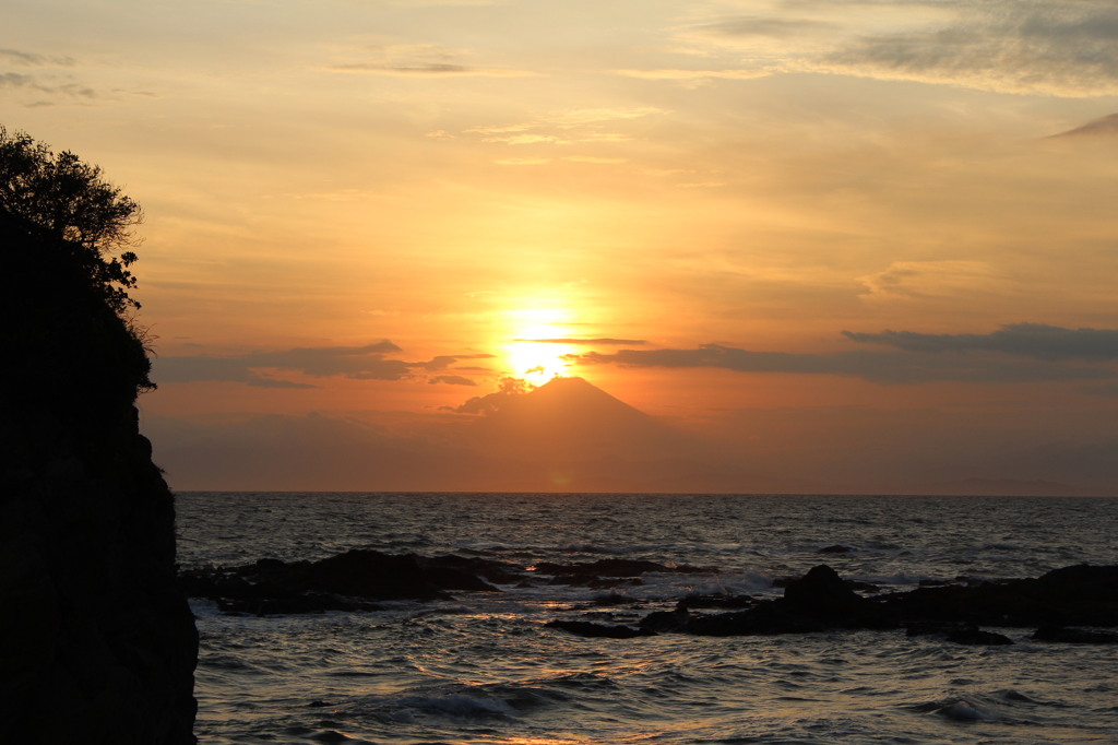 富士に沈む夕陽①