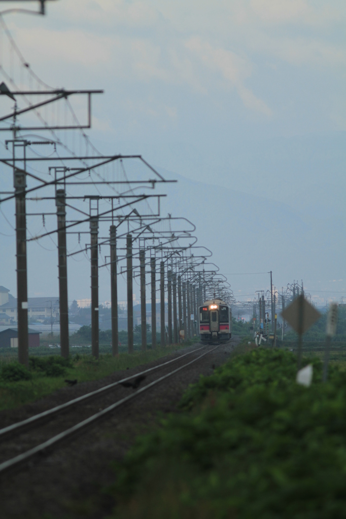 朝、一番電車