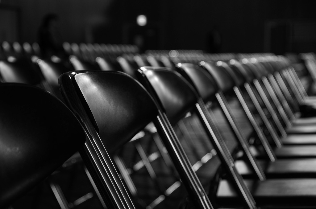 イスイスイスイス…