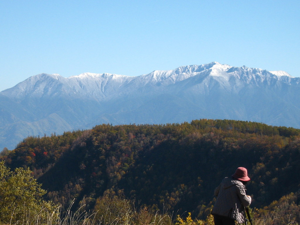 木曽御嶽山から駒ケ岳を望む