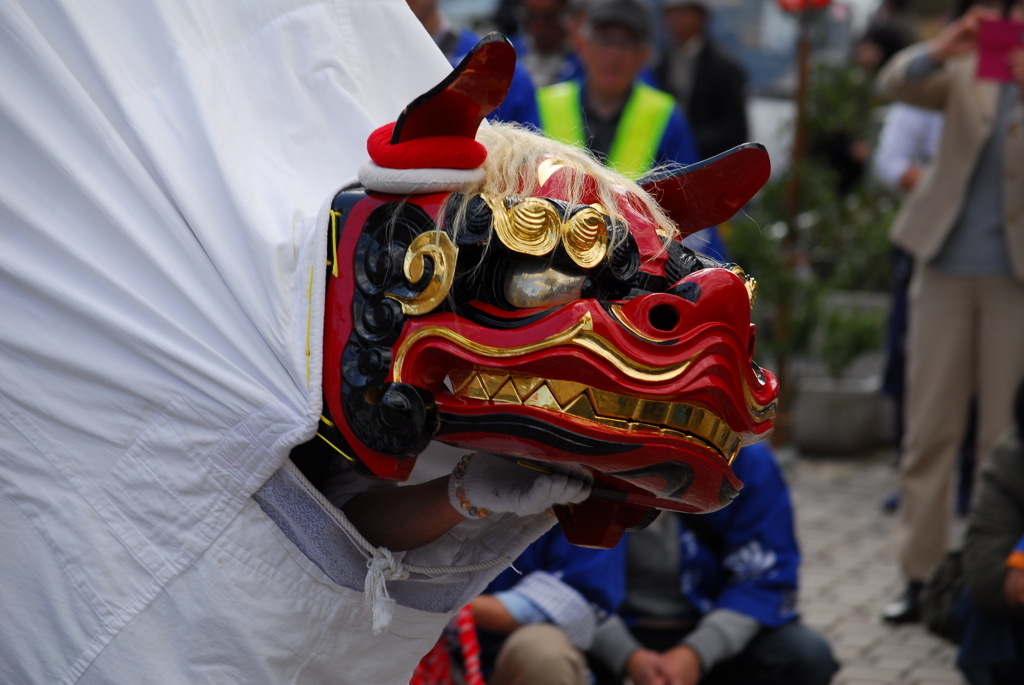 お練祭り　駄科下平獅子