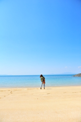 海と女性