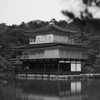 モノクロゴールデンテンプル