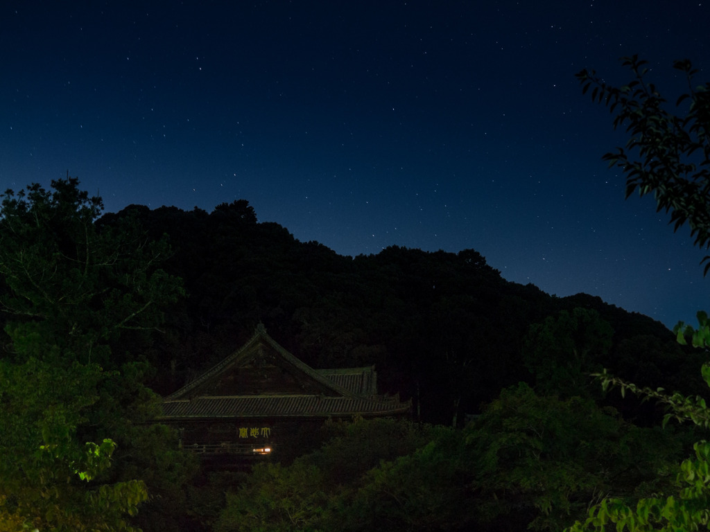 静寂の夜