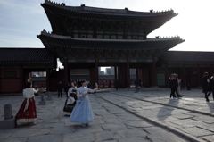 韓国 景福宮と民族衣装チマチョゴリ