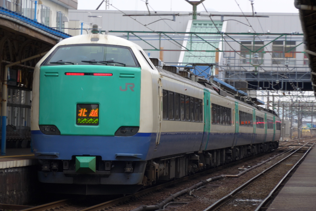 485系3000番台 特急北越 直江津にて