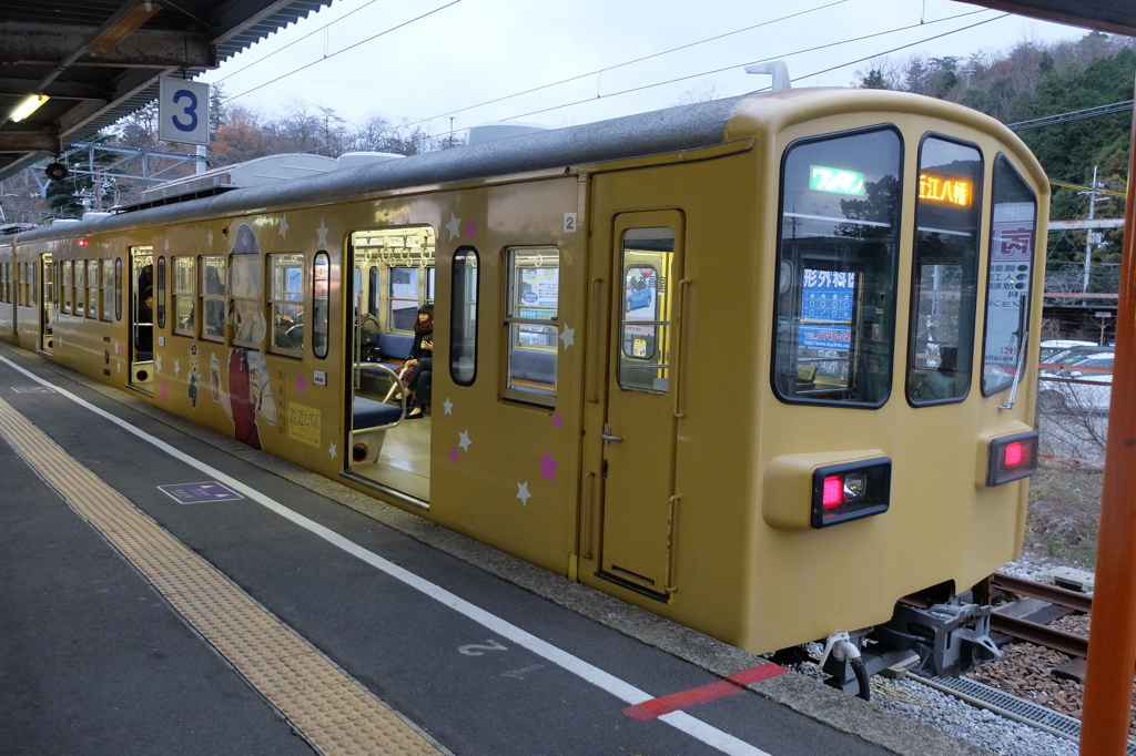 近江鉄道800系 鉄道むすめ 豊郷あかね ラッピング電車