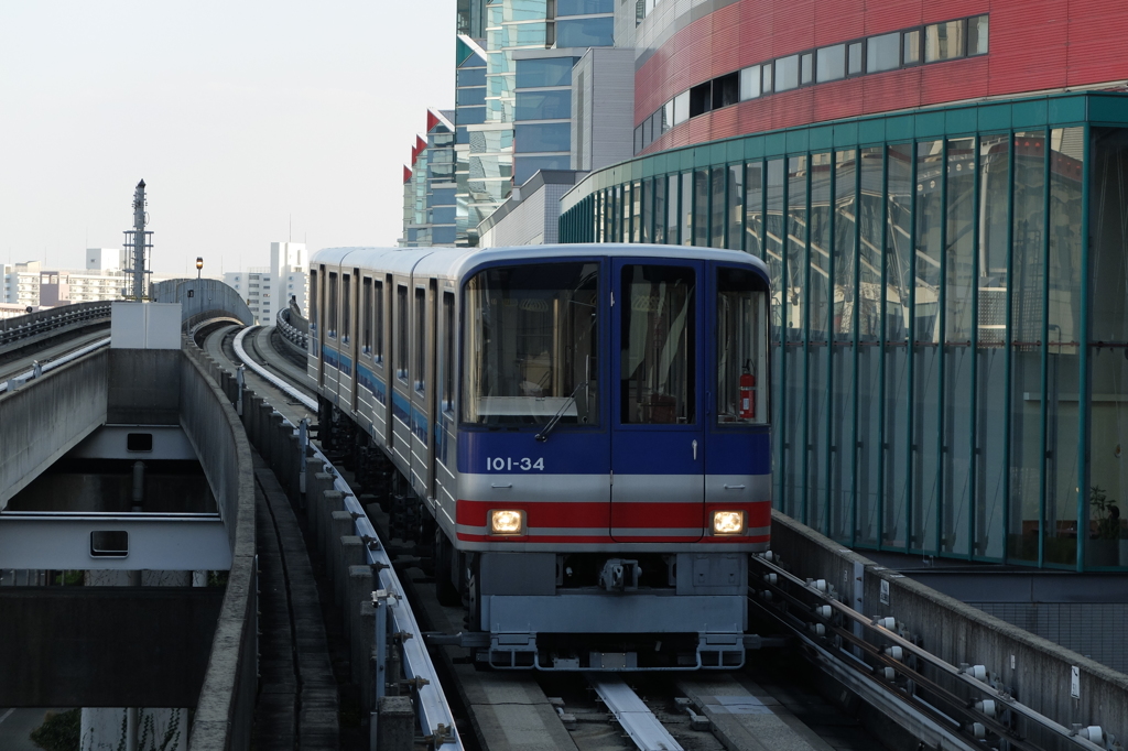 大阪市交通局 南港ポートタウン線 ニュートラム 100A系