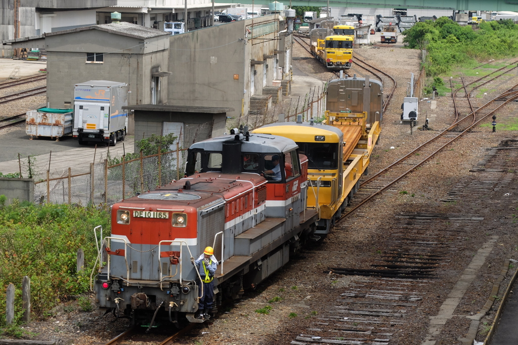 レール輸送列車