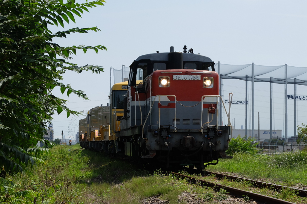 JR貨物 名古屋港線(東臨港線) DE10形+キヤ97系 レール輸送列車