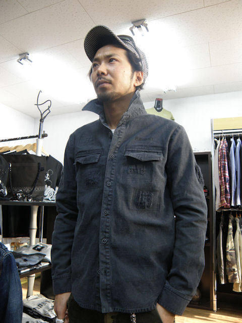 【+8 PARIS ROCK 】Crashed Military Shirt J