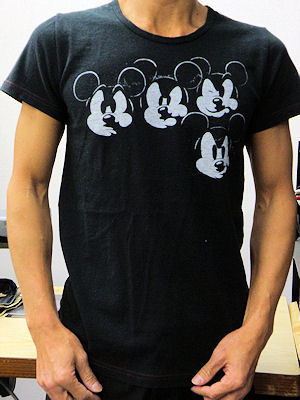 【+8 ROCK WITH DISNEY】ロックミッキーTシャツ　INDIAN 