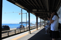鎌倉高校駅ホーム