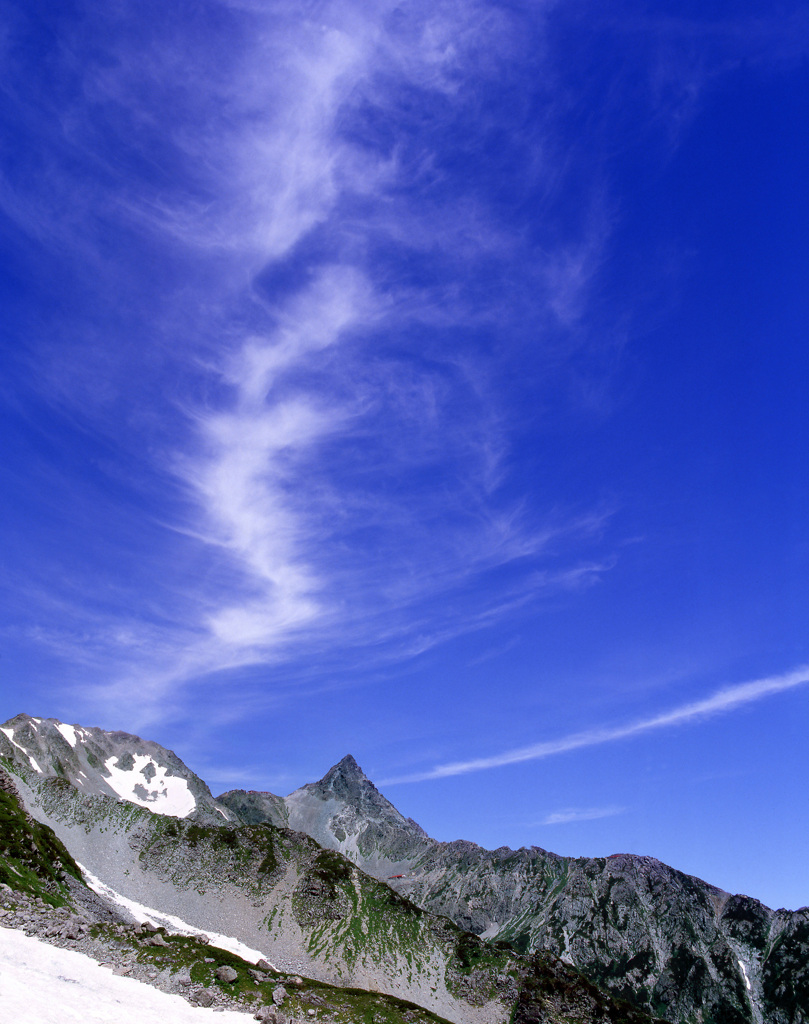 槍ヶ岳　盛夏