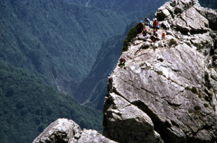 剱岳　八ツ峰を行く