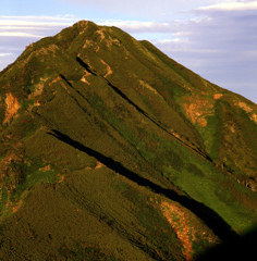 朝焼けの峰