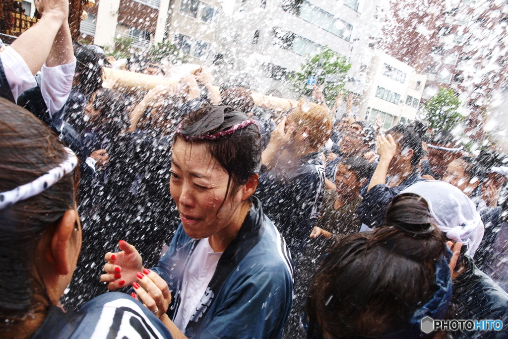 水の嵐・深川八幡祭り１