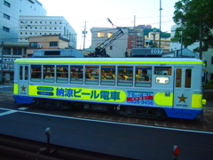 まだ夕方ですよー!