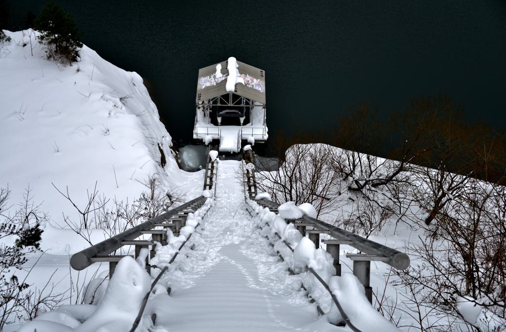 雪景のインクライン