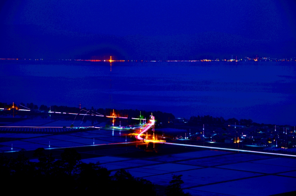 ブルーアワー　光跡