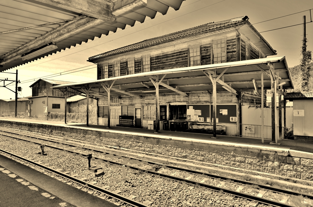 愛され100年　新八日市駅舎　6