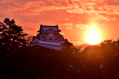 彦根城の冬夕日