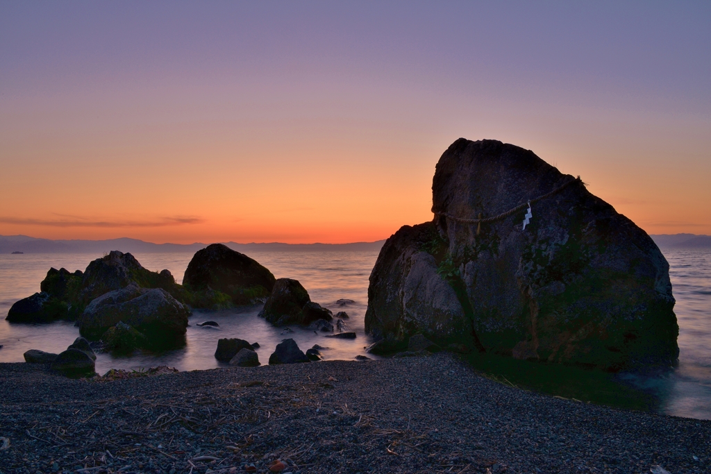 烏帽子岩夕照