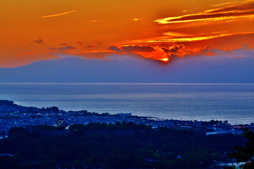 彦根夕景