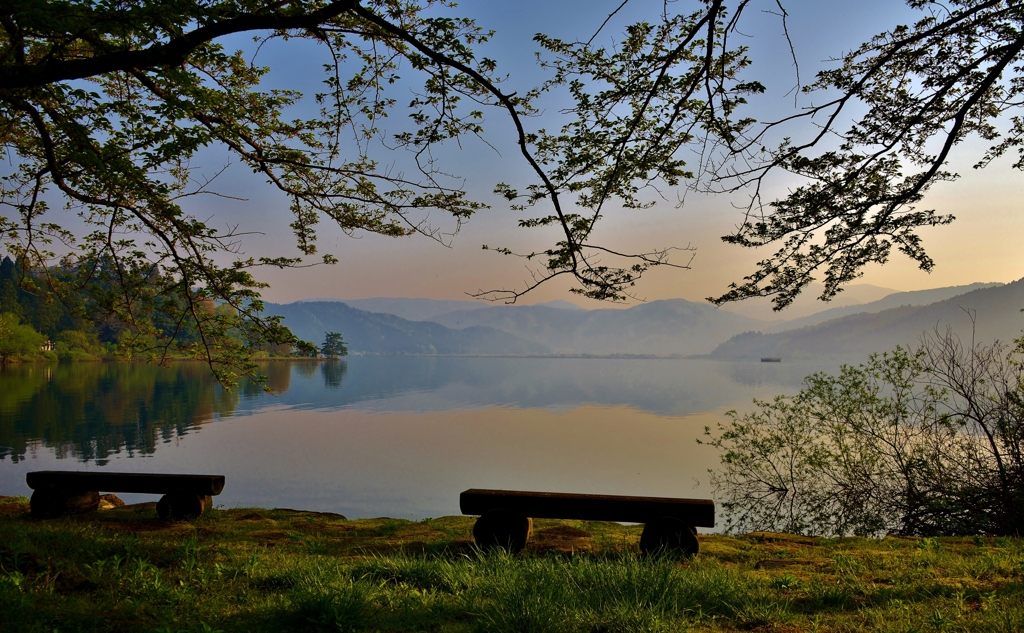 余呉湖寸景