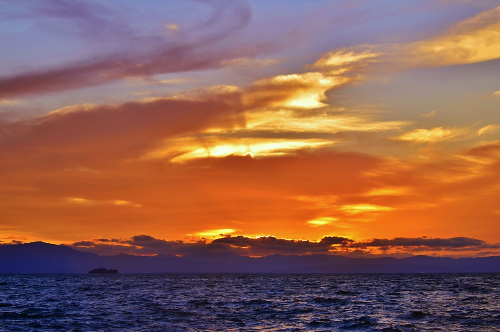 夏夕焼け雲
